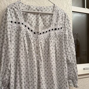 Eileen West Ballet Night Gown Long Sleeve 100% Cotton, Lace with velvet ribbon